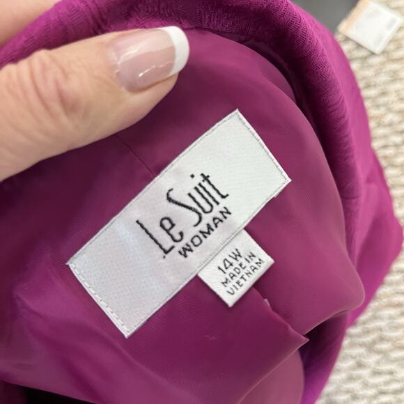 Le Suit Woman Skirt Suit Plus size 14W Pink Vienna Berry Embossed Career Wedding - Picture 13 of 13